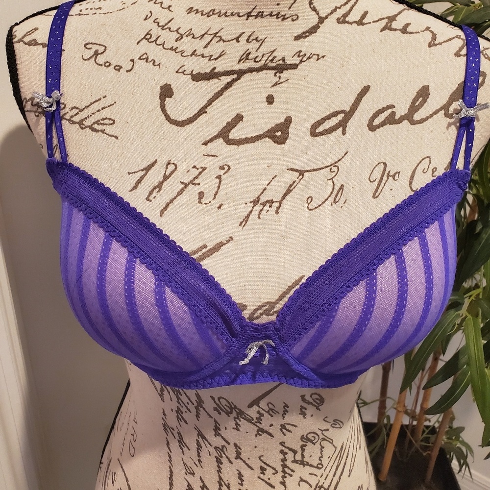 Betsey Johnson Bra